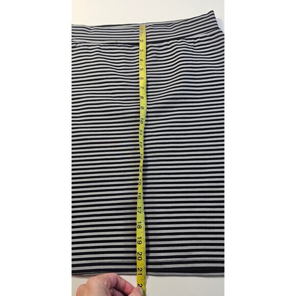 NWOT Toad & Co Paseo striped active skirt with zip pocket stretch pencil comfort - Picture 8 of 9